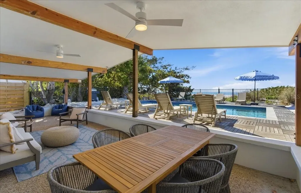102 Tuna Street Anna Maria FL 34216