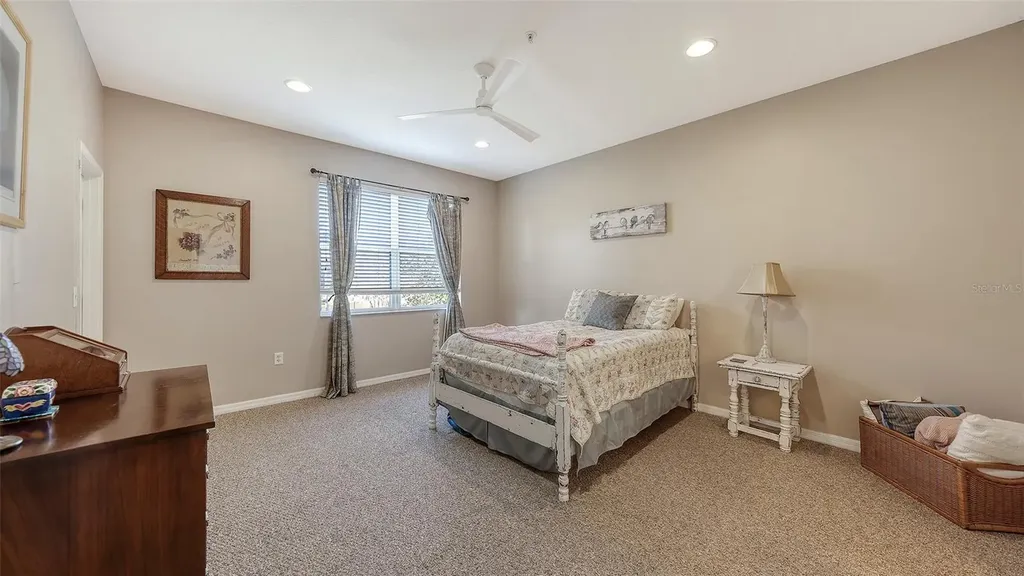 3659 Parkridge Circle Sarasota FL 34243