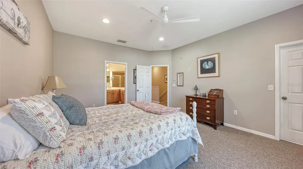 3659 Parkridge Circle Sarasota FL 34243