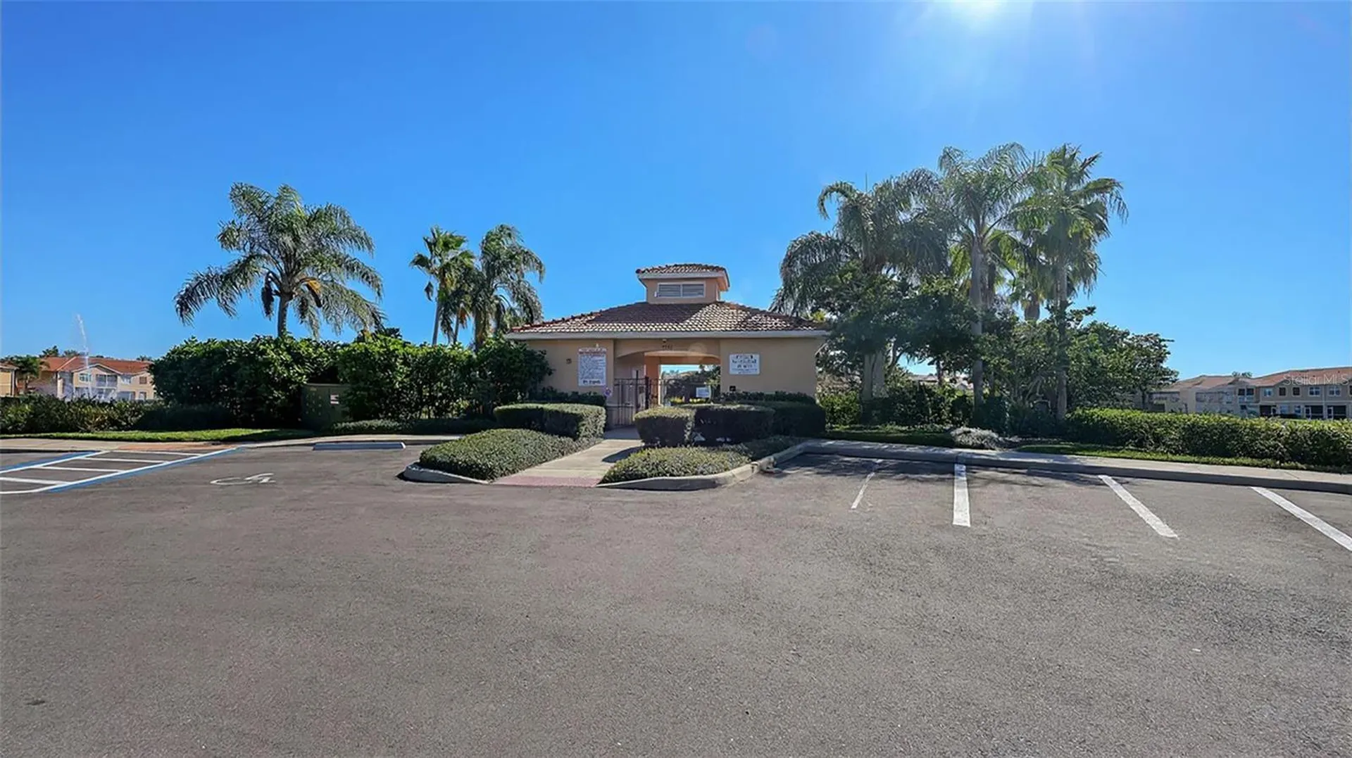 3659 Parkridge Circle Sarasota FL 34243