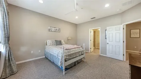 3659 Parkridge Circle Sarasota FL 34243