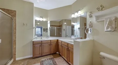 3659 Parkridge Circle Sarasota FL 34243