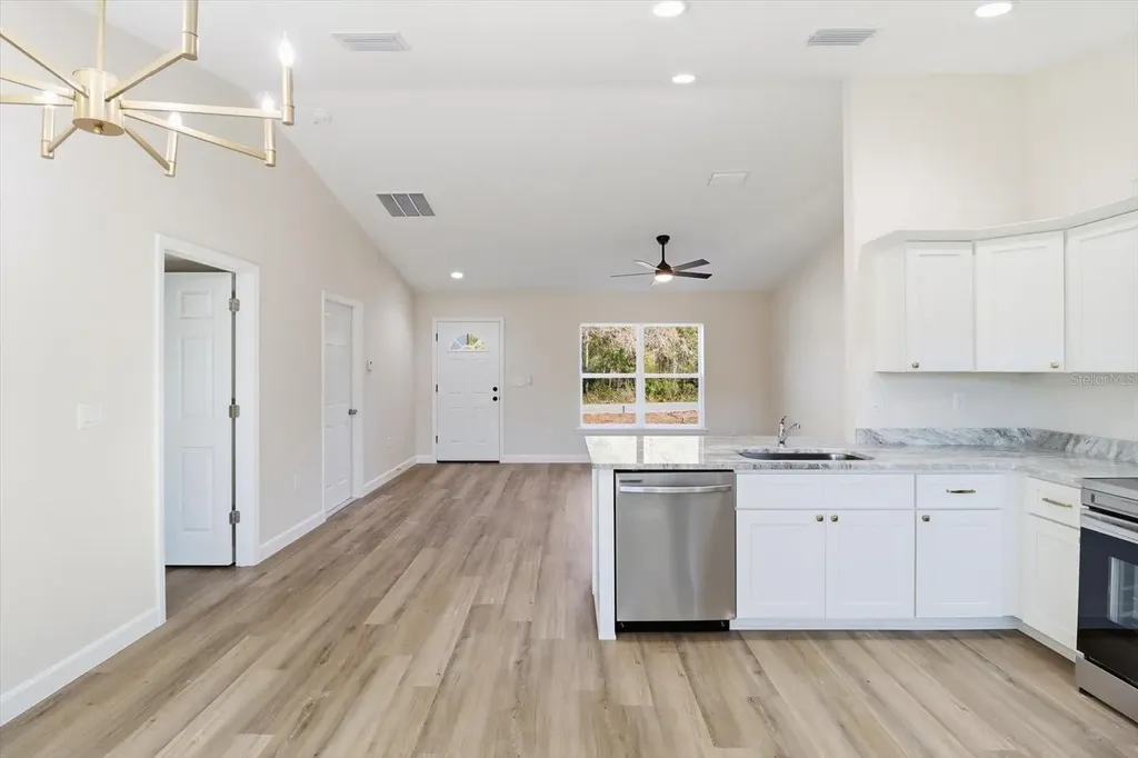 2980 W Camilo Drive Citrus Springs FL 34434