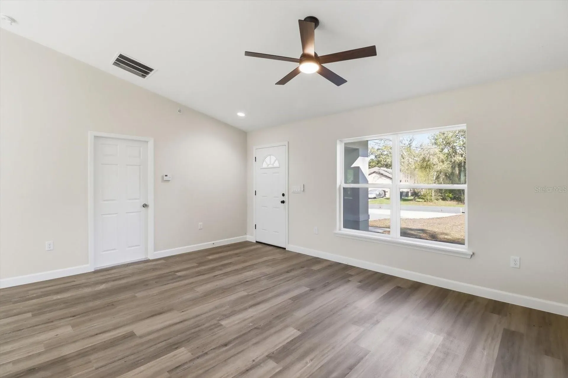 2980 W Camilo Drive Citrus Springs FL 34434