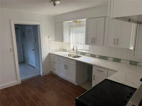 1000 49th Street N St Petersburg FL 33710