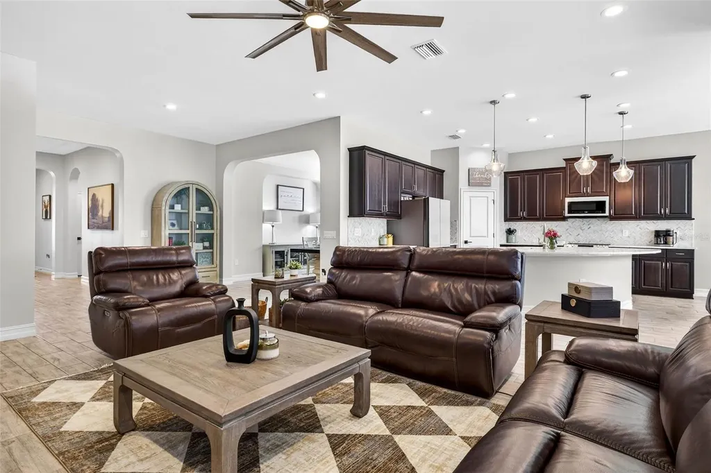 33142 Cypress Bend Wesley Chapel FL 33545