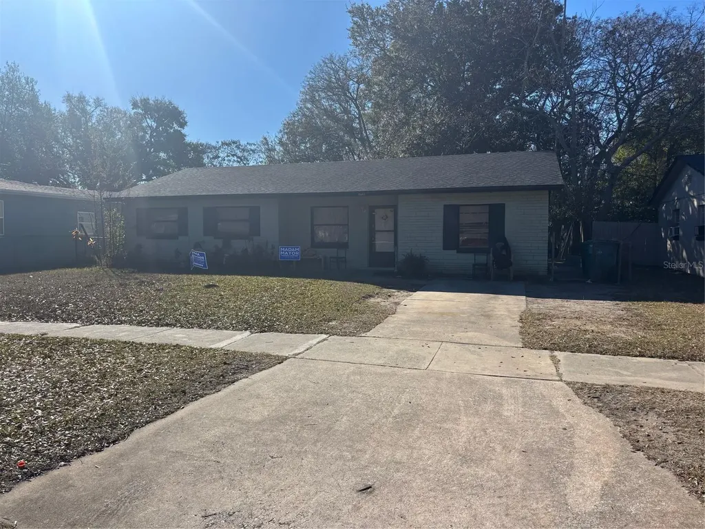 4648 Piedmont Court Court Orlando FL 32811