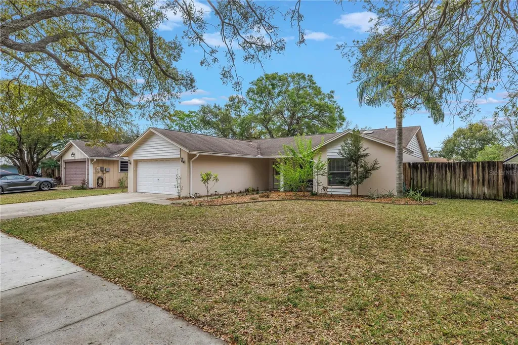 4806 Country Hills Drive Tampa FL 33624