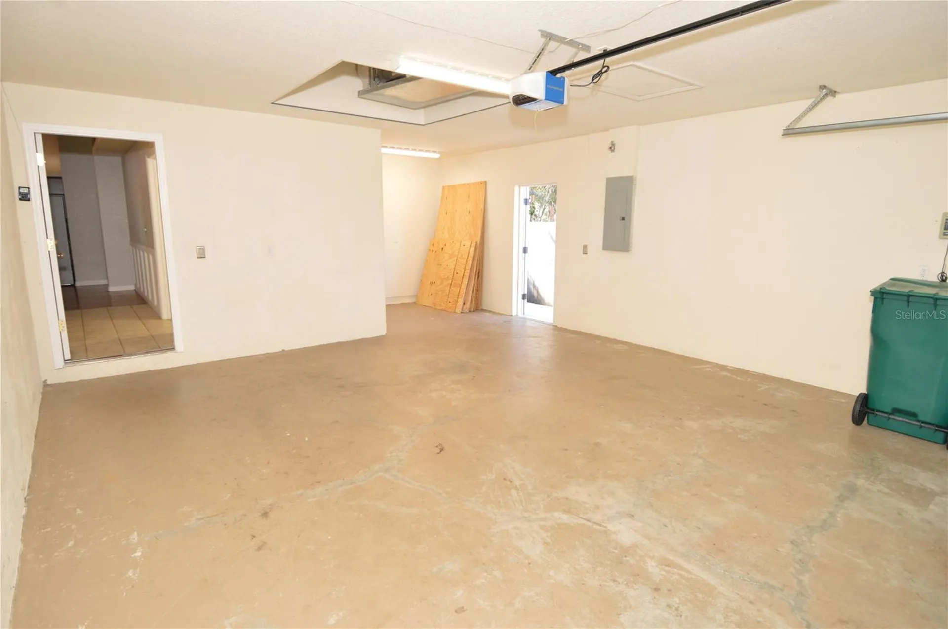 10248 107th Avenue N Largo FL 33773