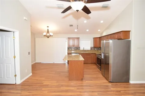 10248 107th Avenue N Largo FL 33773