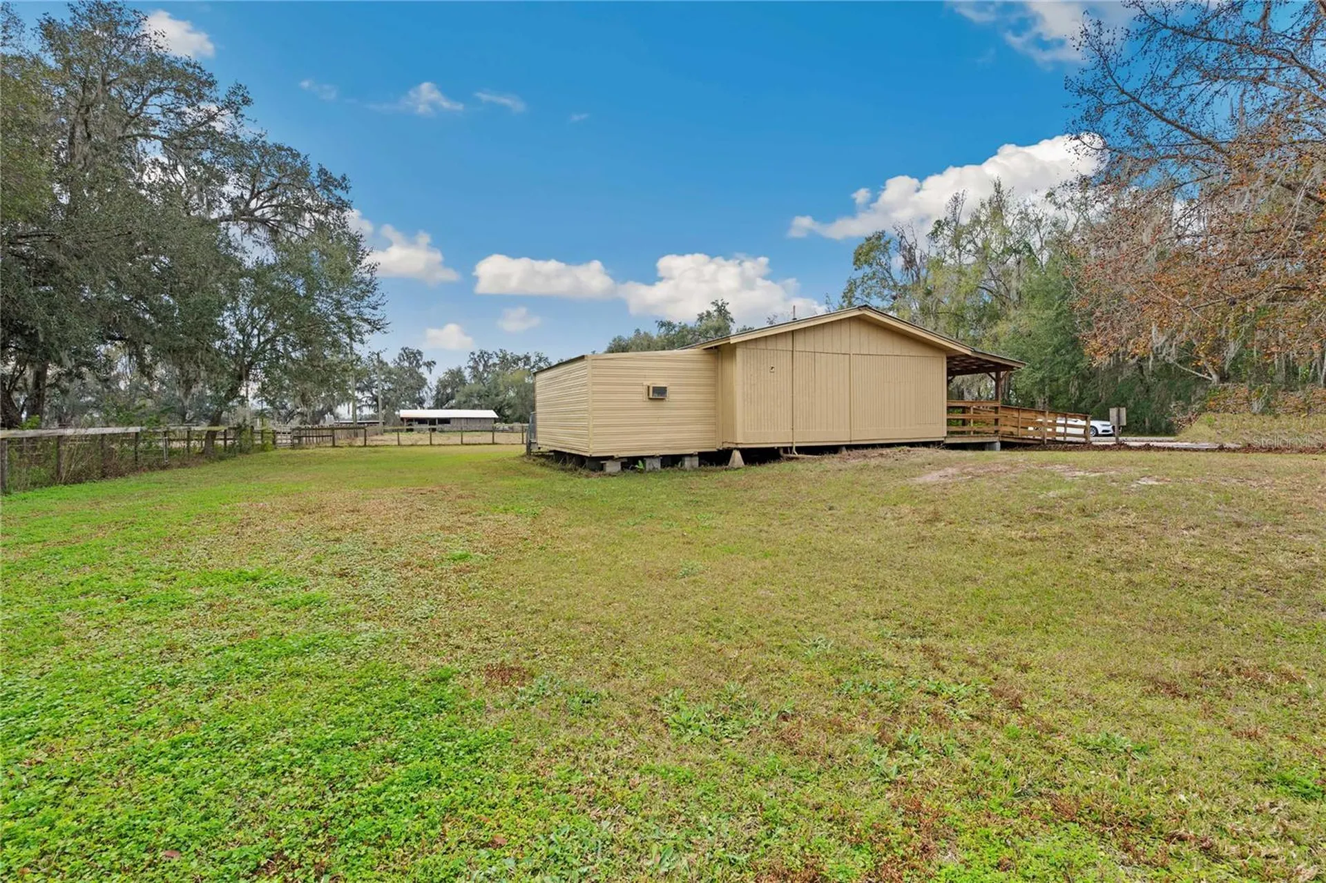 1499 Sr 50 Webster FL 33597