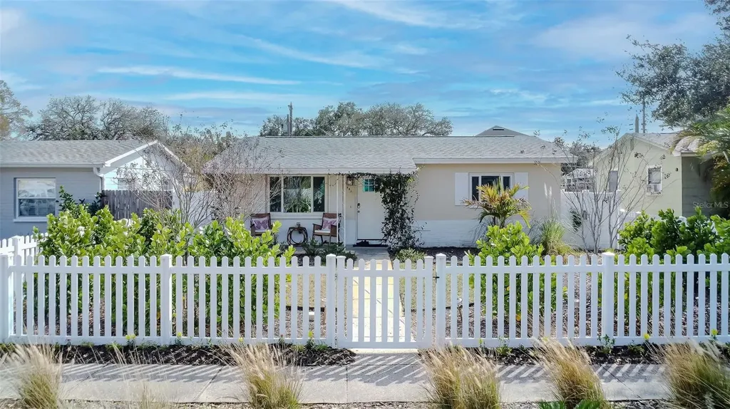 842 53rd Terrace N St Petersburg FL 33703