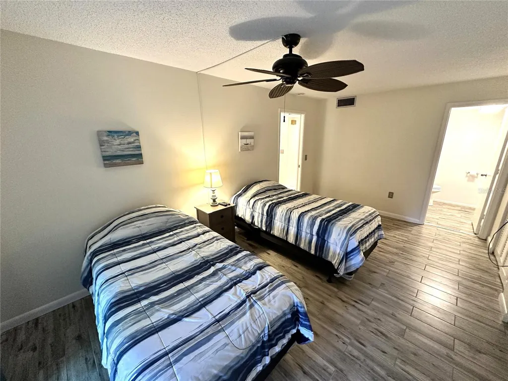 645 Woodlawn Drive Bradenton FL 34210