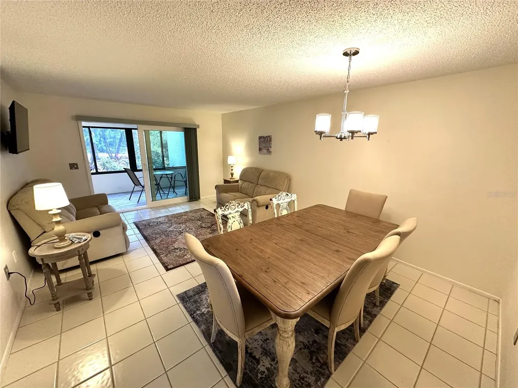 645 Woodlawn Drive Bradenton FL 34210