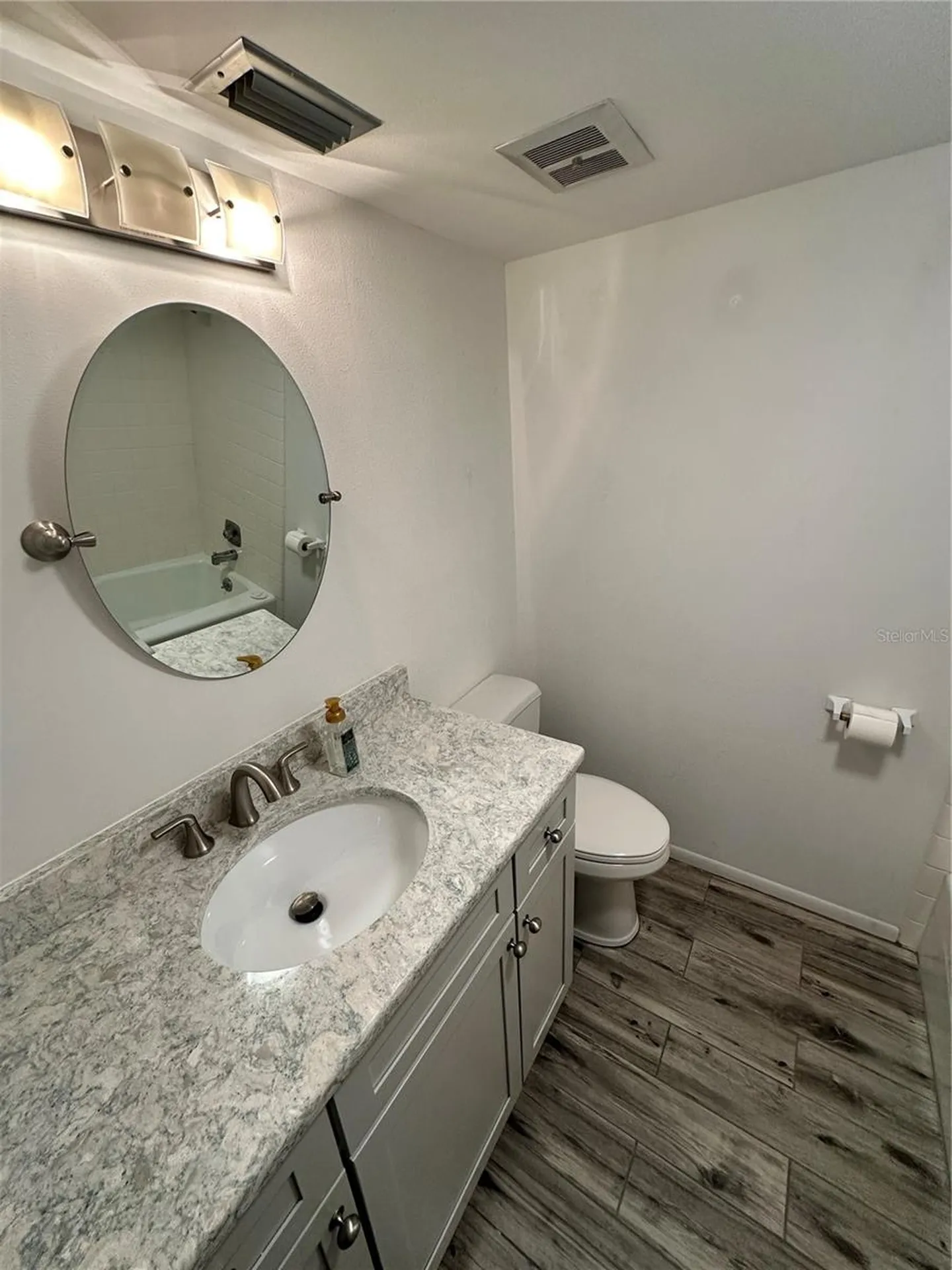 645 Woodlawn Drive Bradenton FL 34210