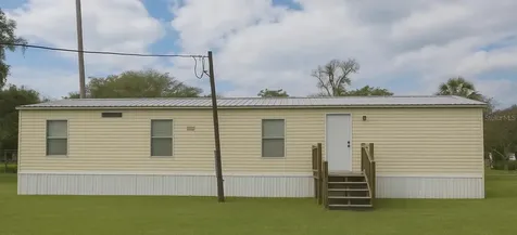 2122 Cr 426 Lake Panasoffkee FL 33538