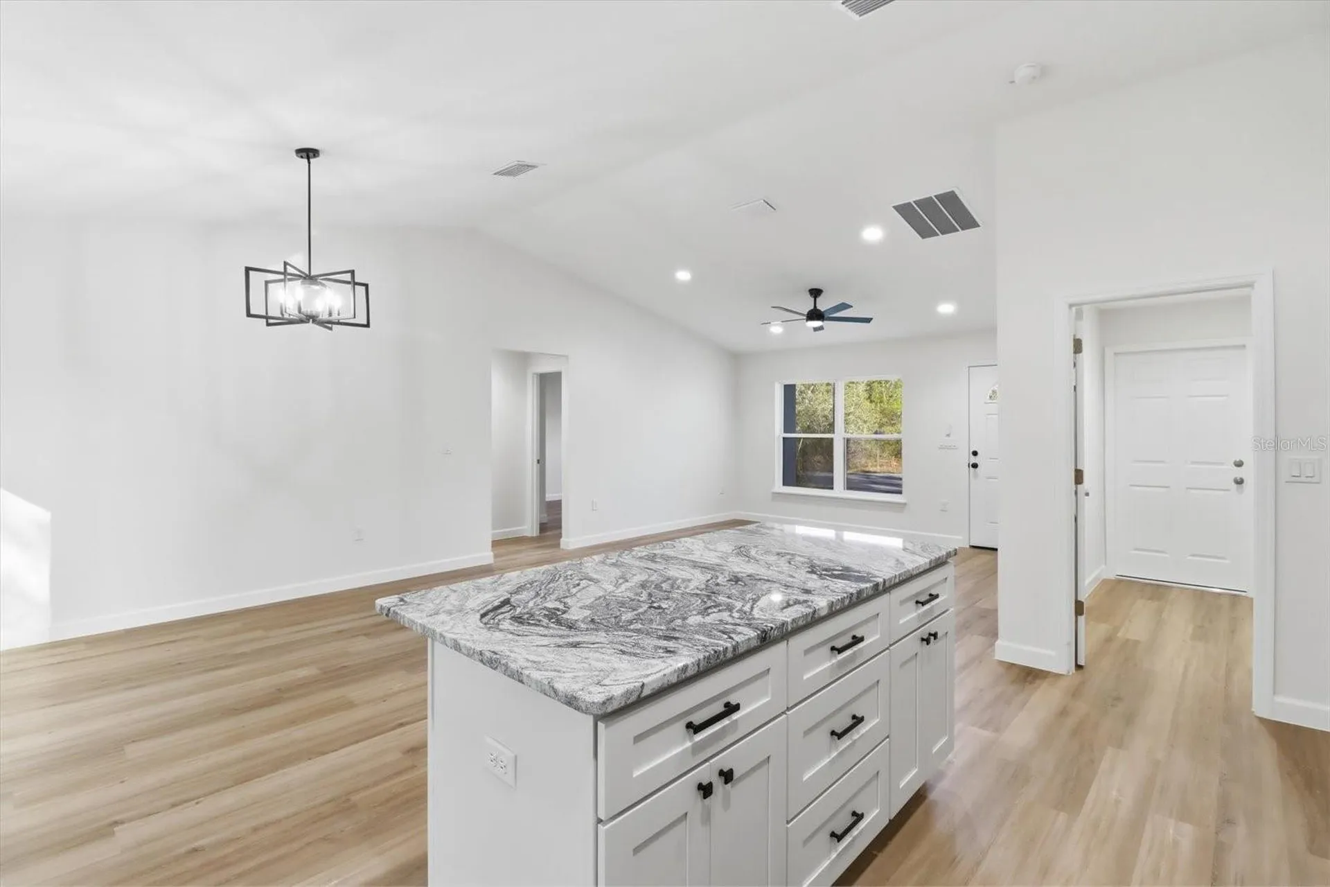 2992 W Camilo Drive Citrus Springs FL 34434