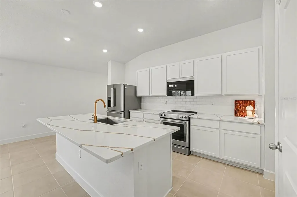 2902 Lavanda Drive Haines City FL 33844