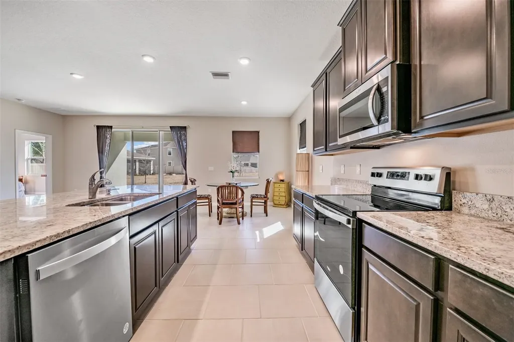 10653 Tally Fawn Loop San Antonio FL 33576