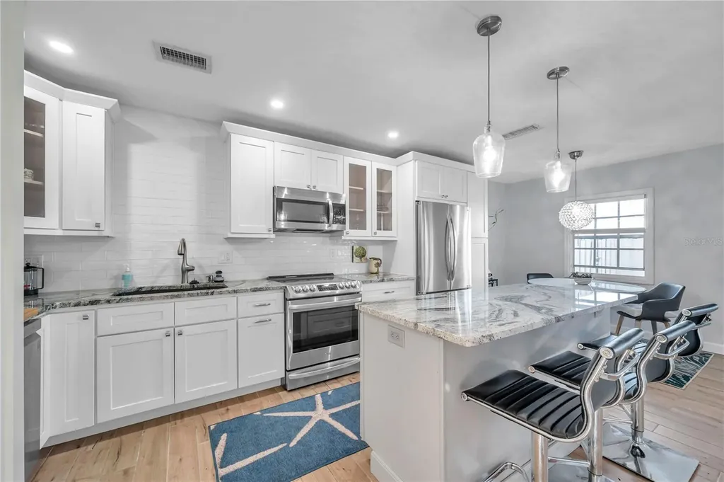 4728 Beach Drive SE St Petersburg FL 33705