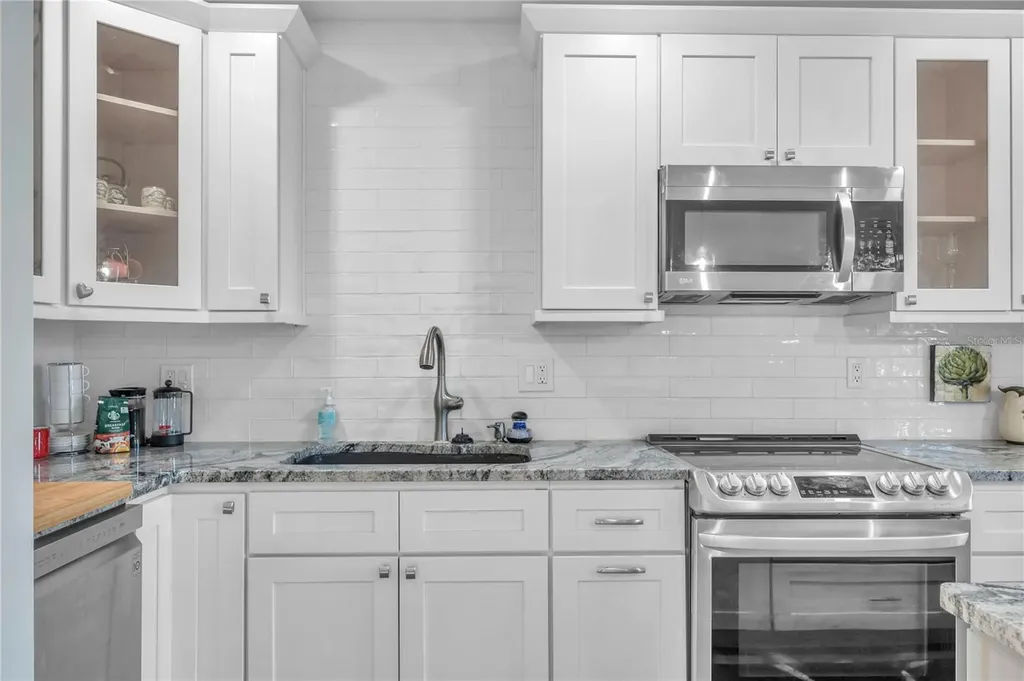 4728 Beach Drive SE St Petersburg FL 33705