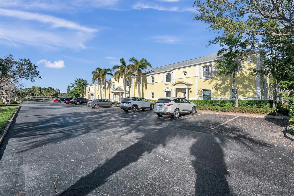 4728 Beach Drive SE St Petersburg FL 33705