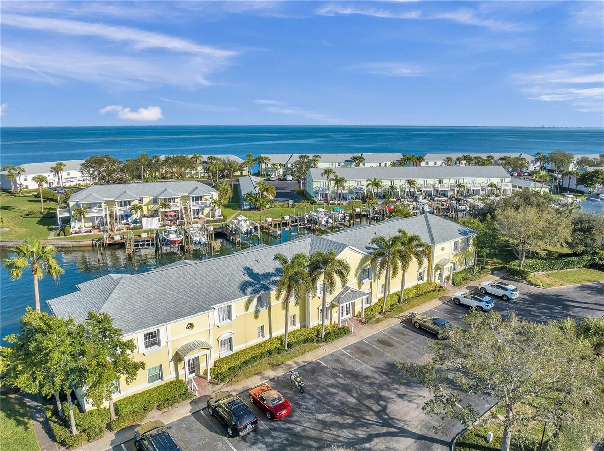 4728 Beach Drive SE St Petersburg FL 33705