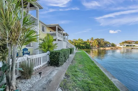 4728 Beach Drive SE St Petersburg FL 33705