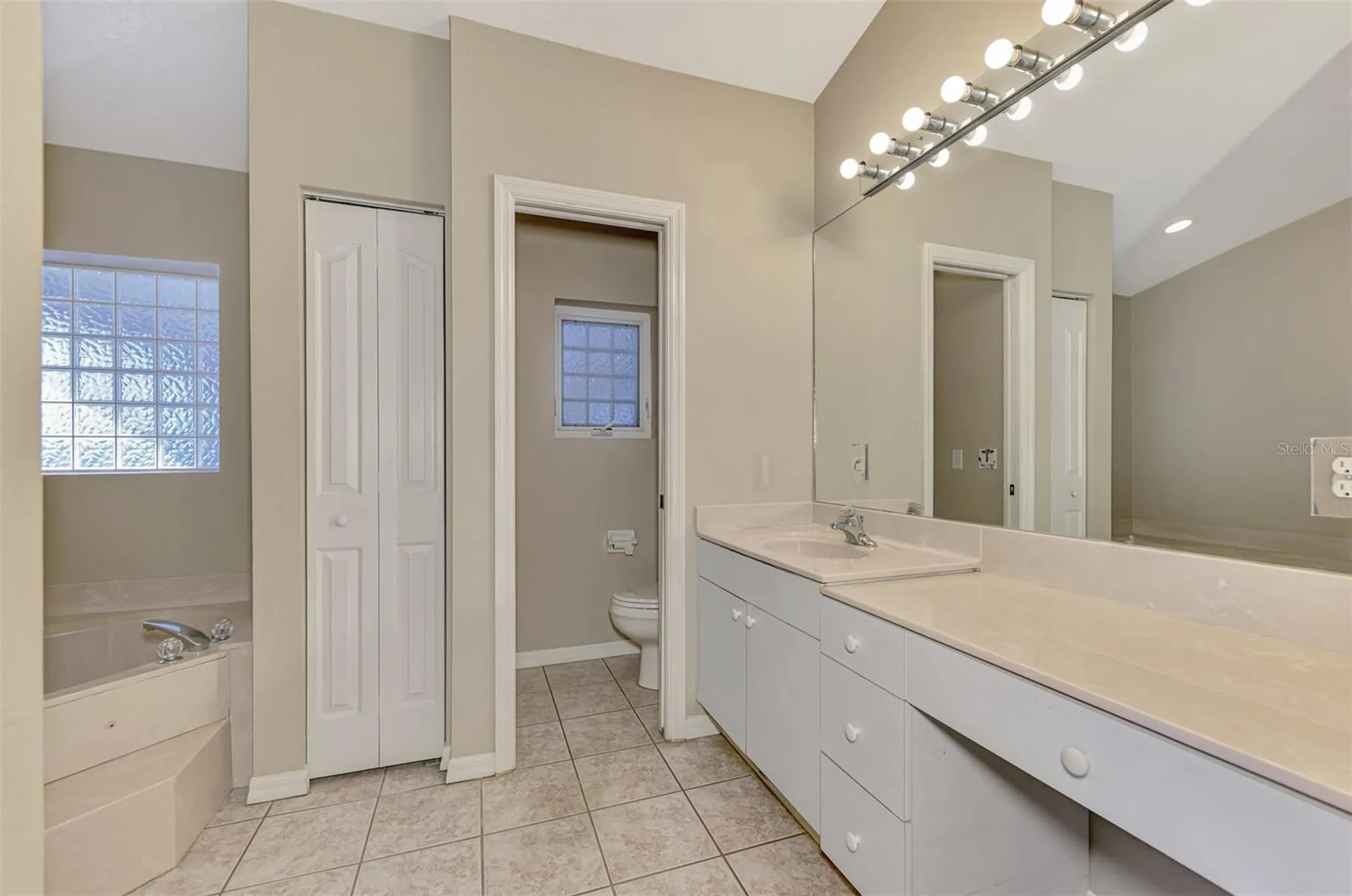 4041 Barbary Lane North Port FL 34287