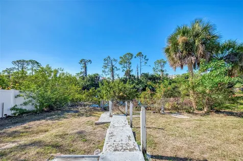4041 Barbary Lane North Port FL 34287