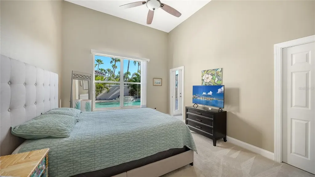 3548 Fair Oaks Lane Longboat Key FL 34228