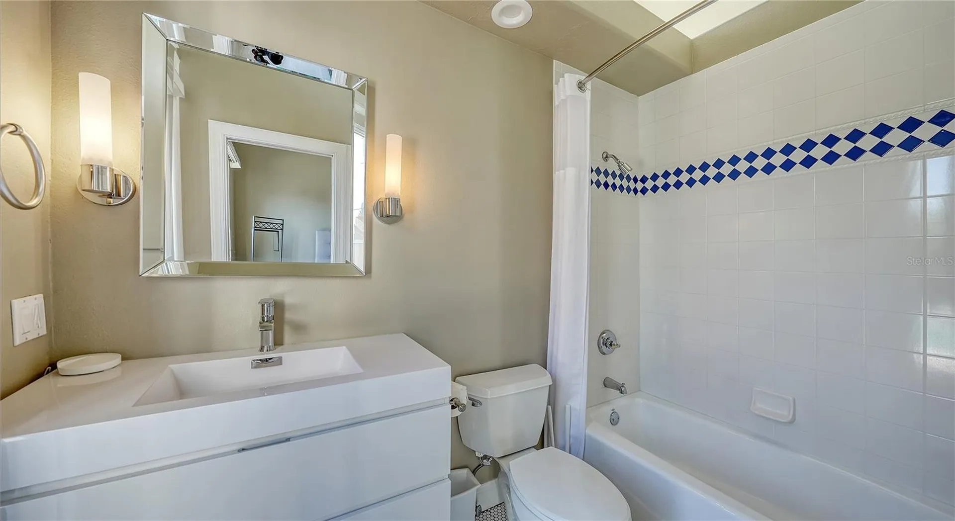 3548 Fair Oaks Lane Longboat Key FL 34228