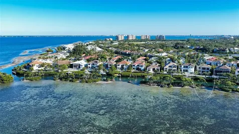 3548 Fair Oaks Lane Longboat Key FL 34228