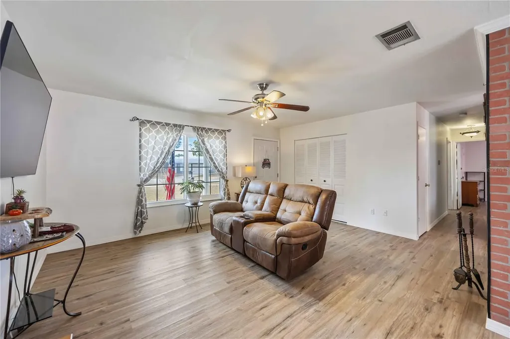 7194 Regal Court North Port FL 34287