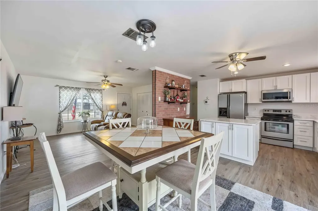 7194 Regal Court North Port FL 34287