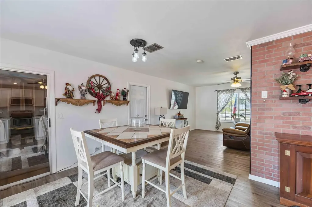 7194 Regal Court North Port FL 34287