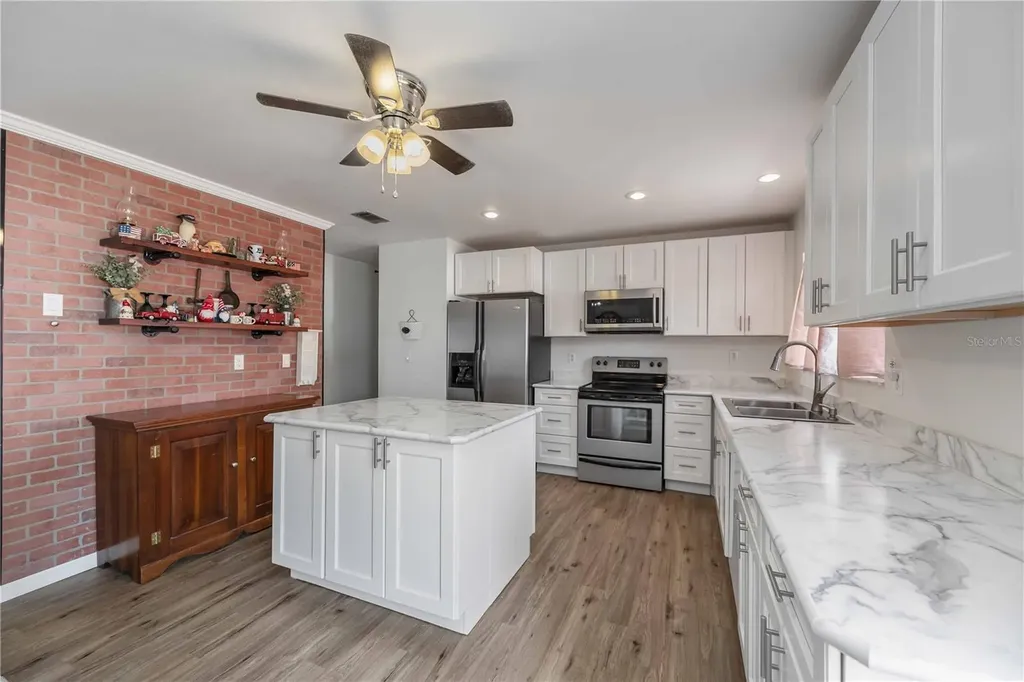 7194 Regal Court North Port FL 34287