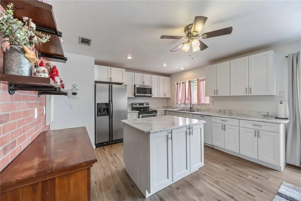 7194 Regal Court North Port FL 34287