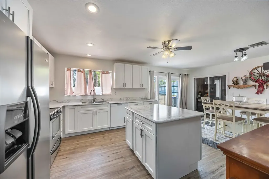 7194 Regal Court North Port FL 34287