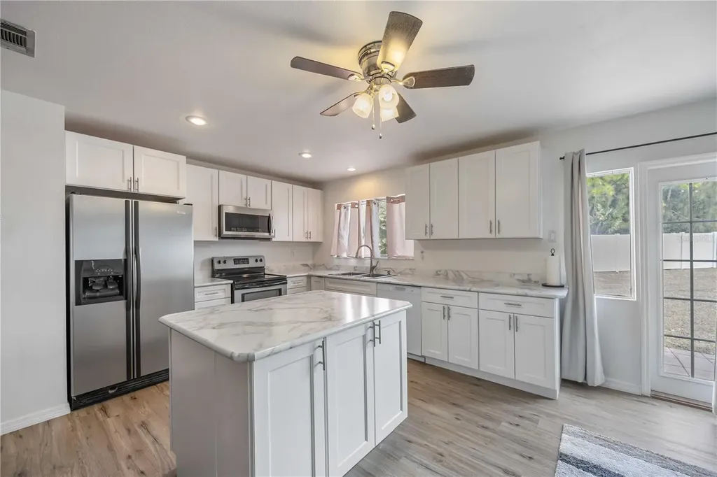 7194 Regal Court North Port FL 34287