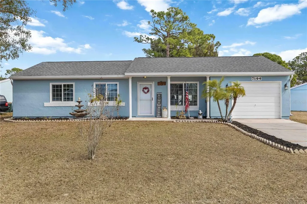 7194 Regal Court North Port FL 34287
