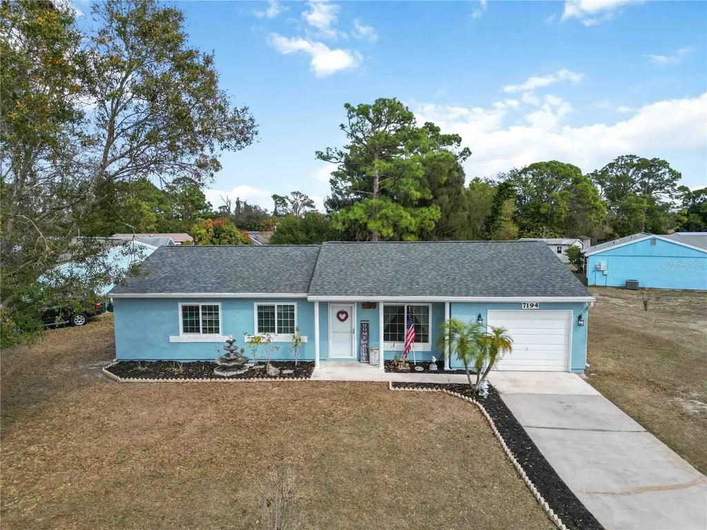 7194 Regal Court North Port FL 34287