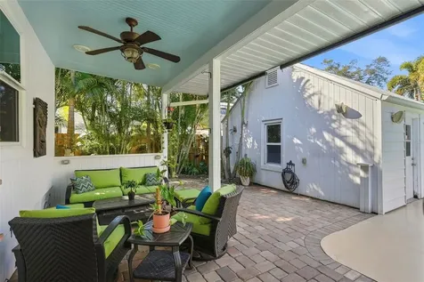 2430 14th Street N St Petersburg FL 33704