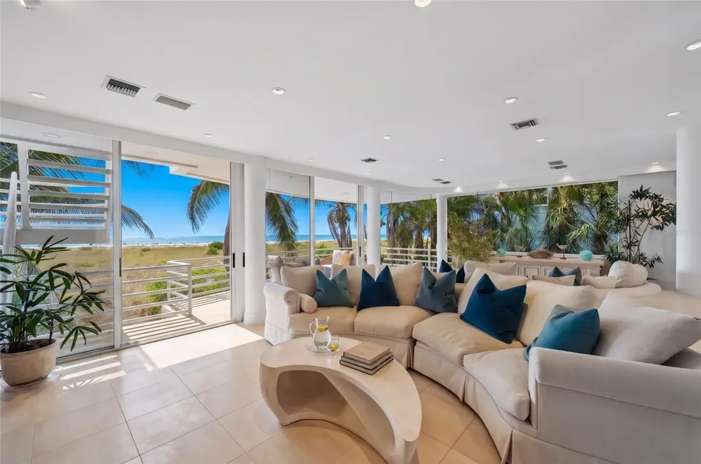 648 Beach Road Sarasota FL 34242
