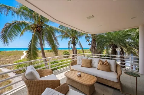 648 Beach Road Sarasota FL 34242