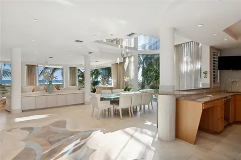 648 Beach Road Sarasota FL 34242