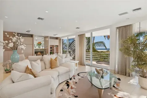 648 Beach Road Sarasota FL 34242