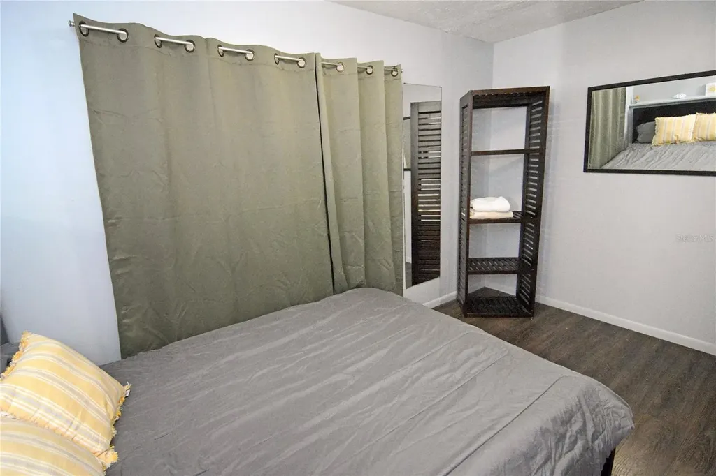 2606 E Crystal Lake Avenue Orlando FL 32806