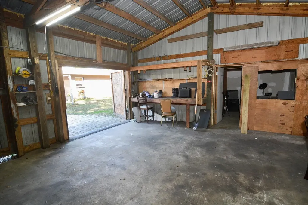 2606 E Crystal Lake Avenue Orlando FL 32806