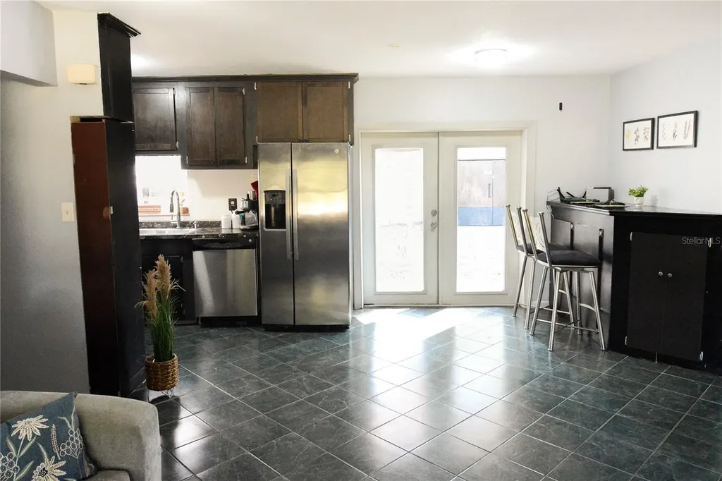 2606 E Crystal Lake Avenue Orlando FL 32806